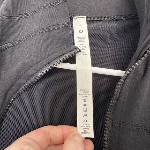 Sold Lululemon Define Jacket Black Size 6 Full Zip Logo*** Sleeve Slim - Picture 8 of 11